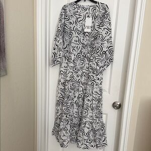 Zara Monochrome Floral Long Sleeve Dress
